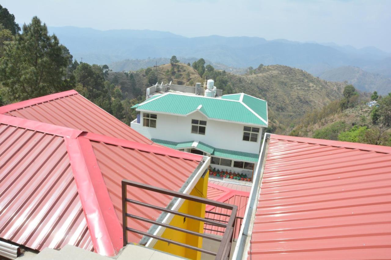 The Rock Heaven Resort ลันส์โดว์นี ภายนอก รูปภาพ