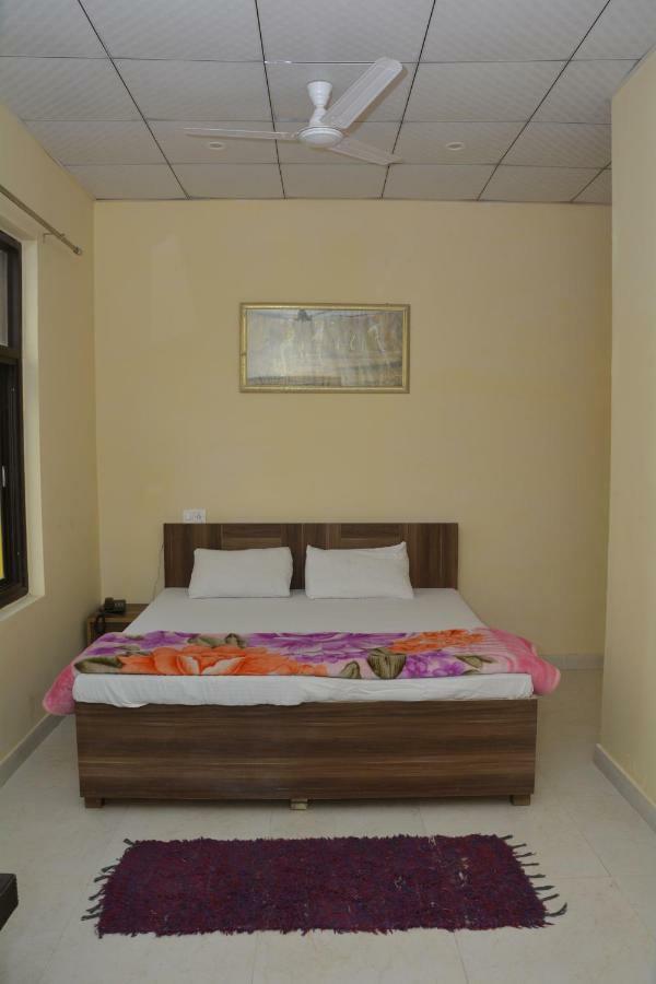 The Rock Heaven Resort ลันส์โดว์นี ภายนอก รูปภาพ